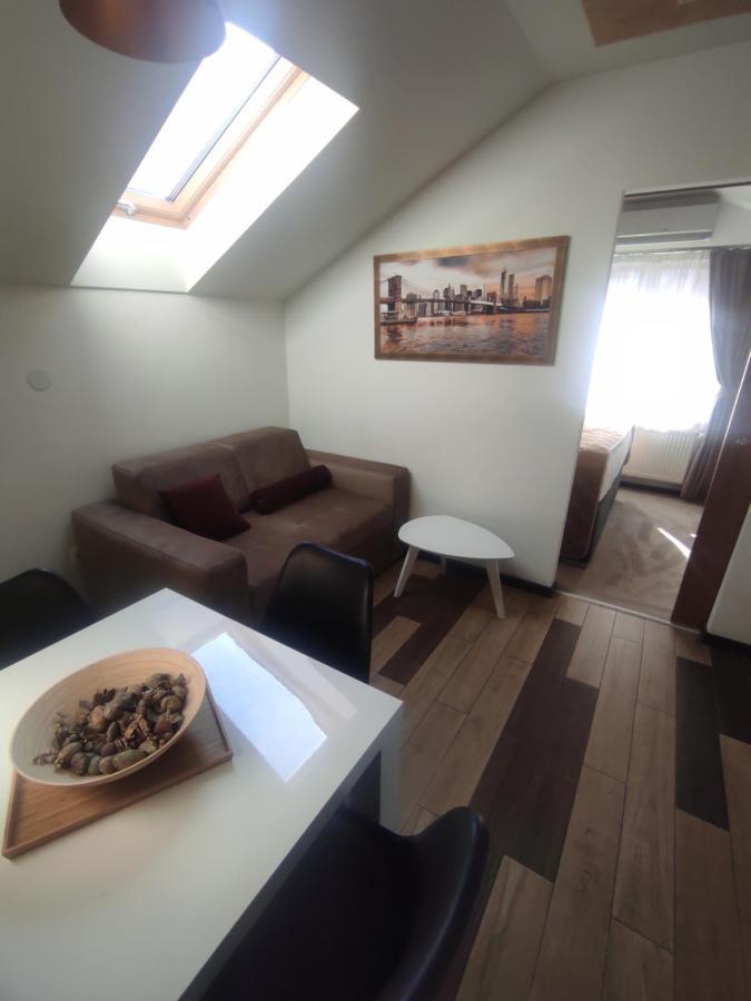 Prima Lux Apartments & Studio Ni Exterior foto