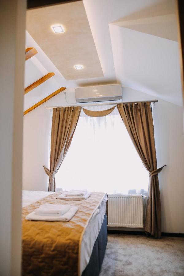 Prima Lux Apartments & Studio Ni Exterior foto